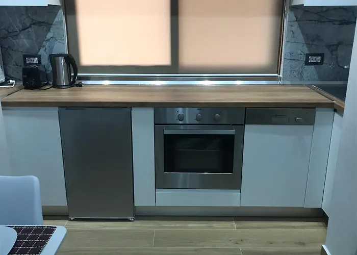 Rebi Apartment Durres