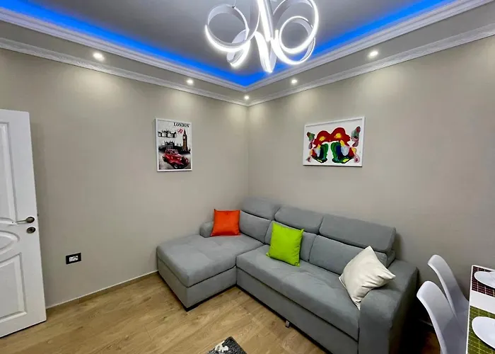 Rebi Lejlighed Durrës